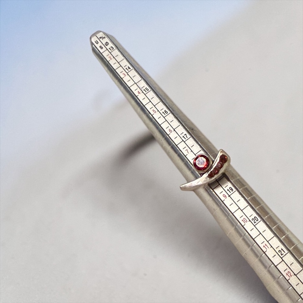 Elegant Silver Ring with Red Gemstone